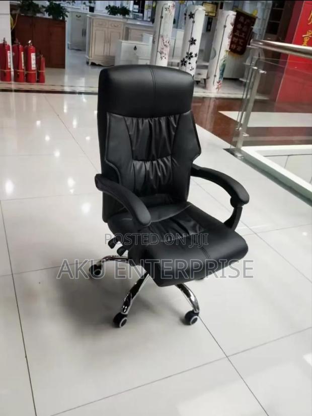 Office Swivel Chair Adjustable · Photo 2