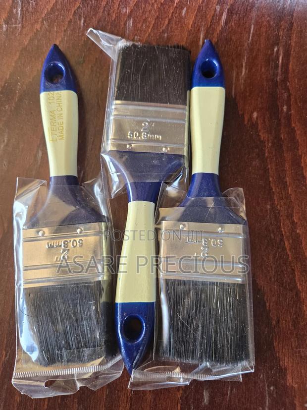 2inc 102 Paint Brush · Photo 2