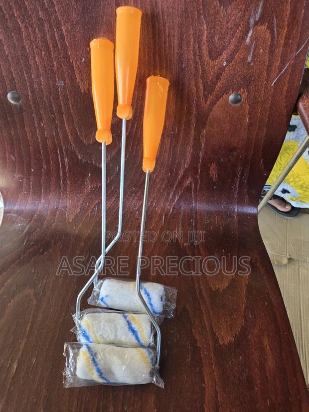 4inc Roller Brush · Photo 2
