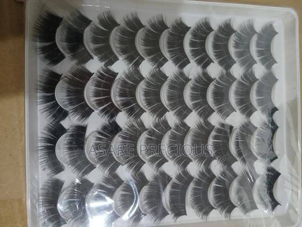 4 in 1 Style Eyelashes · Photo 4