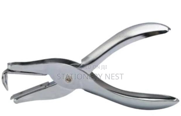 Staple Remover