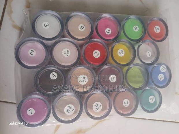 Acrylic Nails Powder · Photo 3