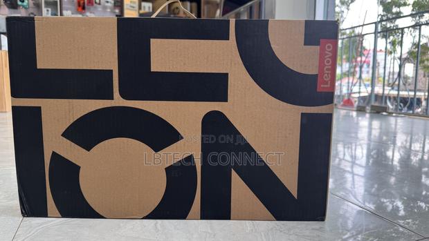 New Laptop Lenovo Legion 5i 16GB AMD Ryzen 7 SSD 1T photo 2