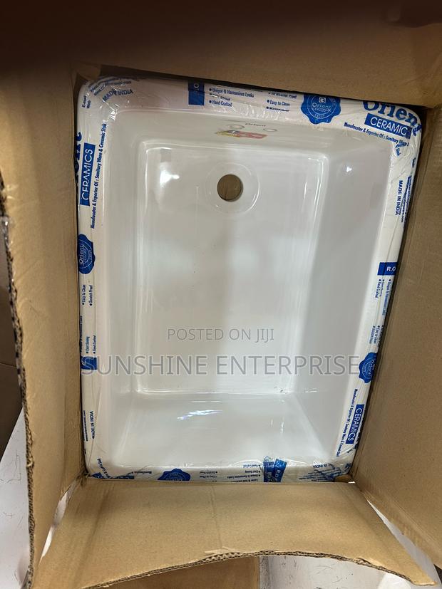 Hospital Wash Basin · Photo 3