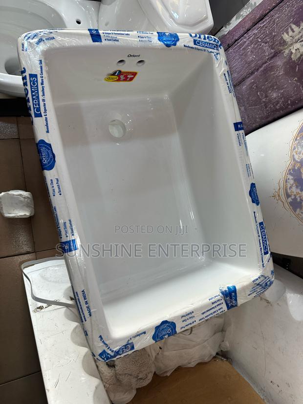 Hospital Wash Basin · Photo 4