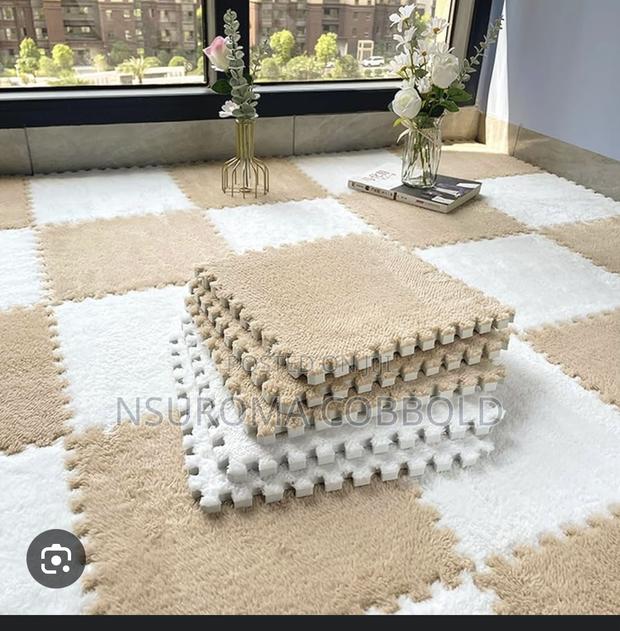 Tile Carpet · Photo 3