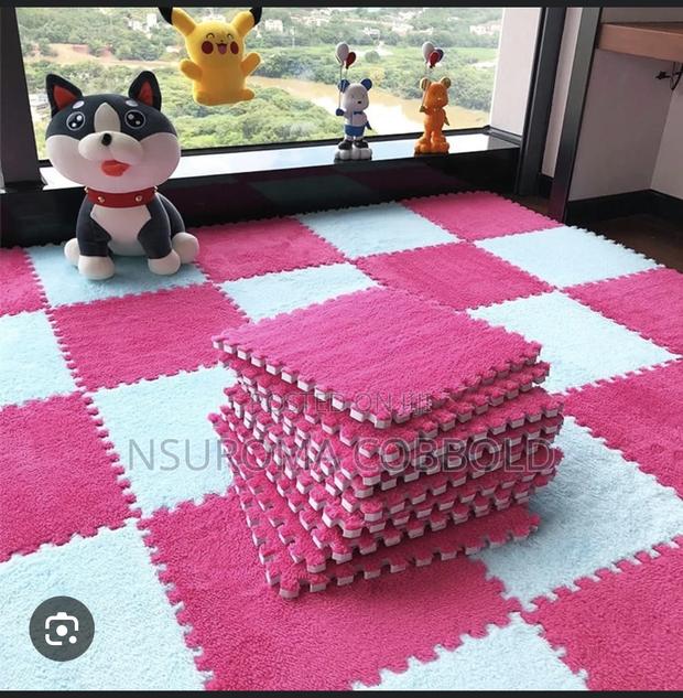 Tile Carpet · Photo 2