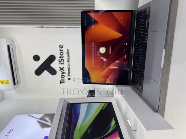 Laptop Apple MacBook Pro 2020 8GB Apple M1 SSD 256GB