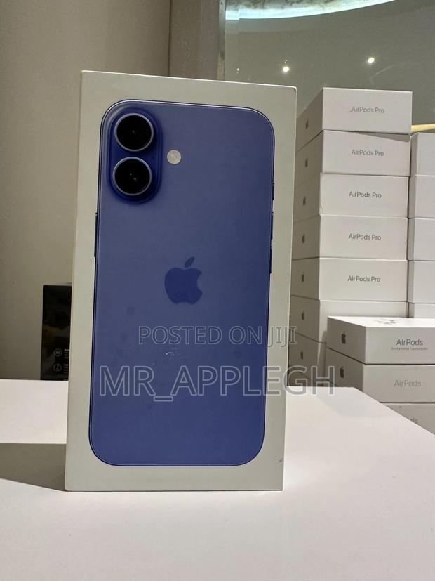 New Apple iPhone 16 256 GB Blue photo 4