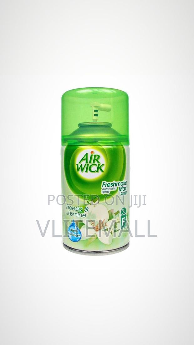 Air Wick Airfreshner Spray · Photo 2
