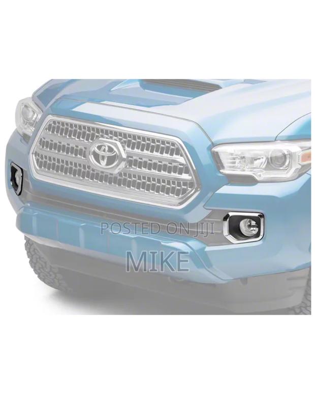 16-23 Tacoma Fog Light Chrome Covers