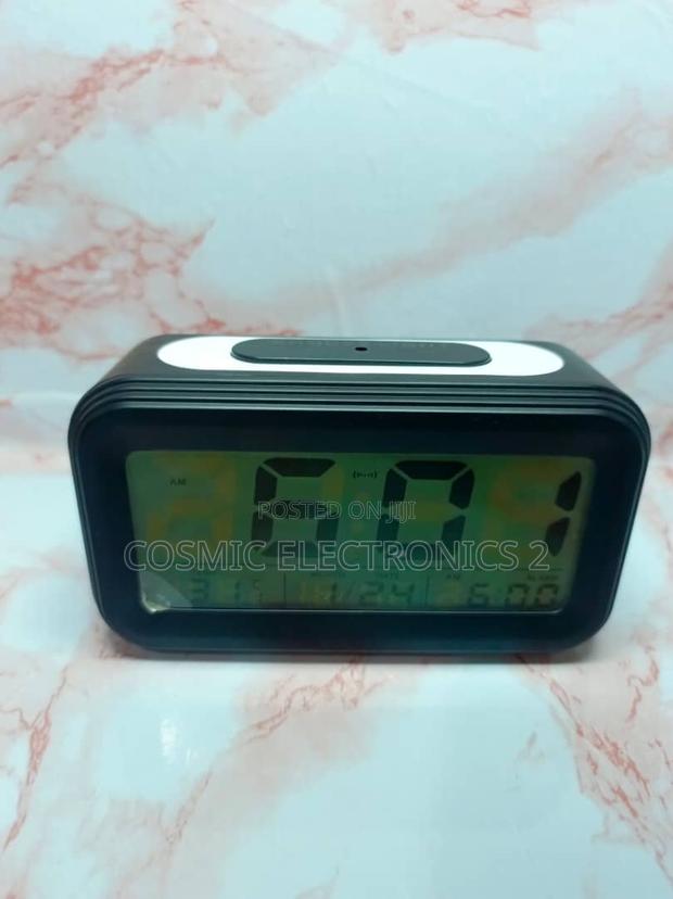 Digital Table Alarm Clock photo 2