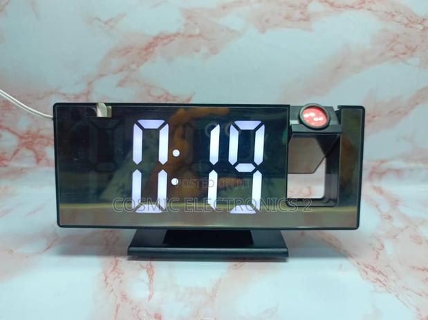 Projector Mirror Alarm Clock photo 5