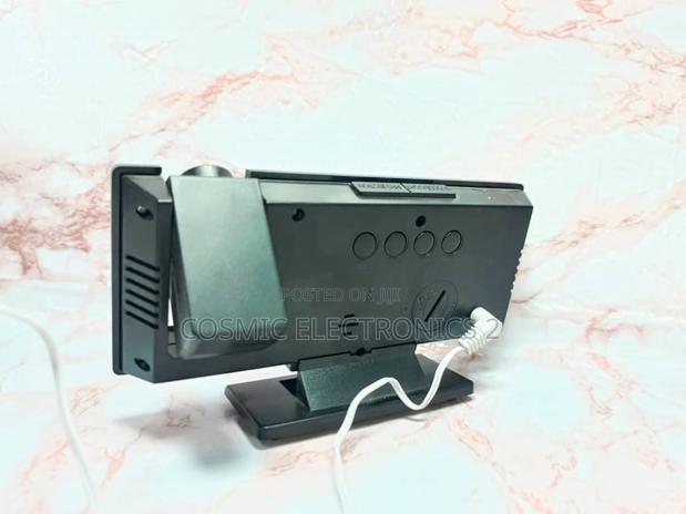 Projector Mirror Alarm Clock photo 8