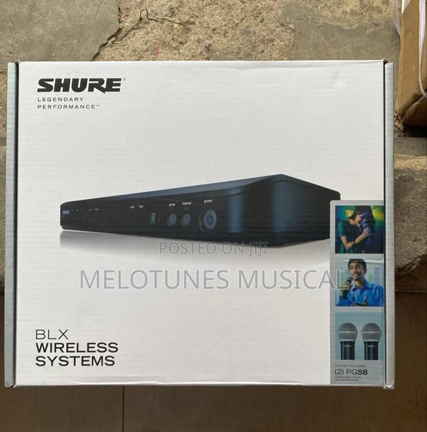 Shure Blx288/Pg58 Wireless Dual Vocal Microphone · Photo 4