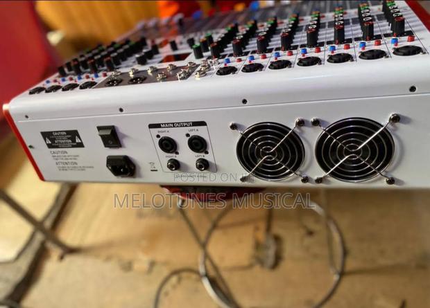 Yamaha Qr-12 12channel Powered Audio Mixer · Photo 4