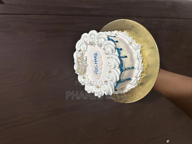 One Layer Size 6 Blue Drip · Photo 2