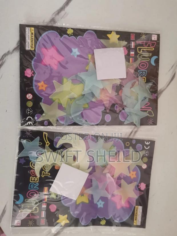 20 Star + 5 Moons Glow Stickers photo 2