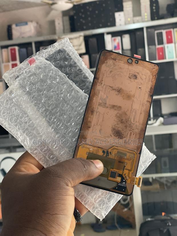 Original Samsung Galaxy S20 Fe Screen Replacement · Photo 1
