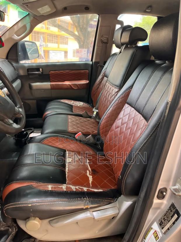 Toyota Tundra 2009 Silver