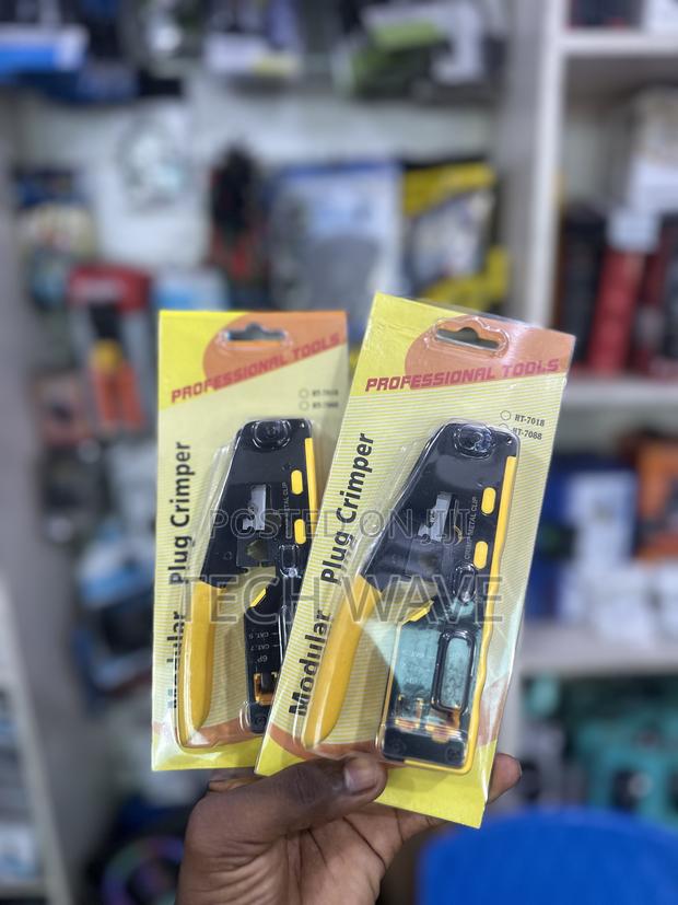 Modular Plug Crimper · Photo 3
