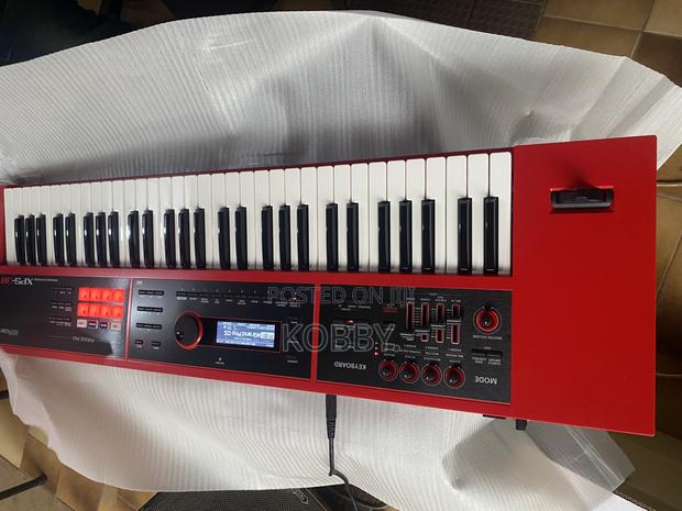 Roland Xps30 Keyboard · Photo 3
