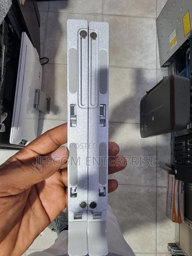 Laptop Stand · Photo 4