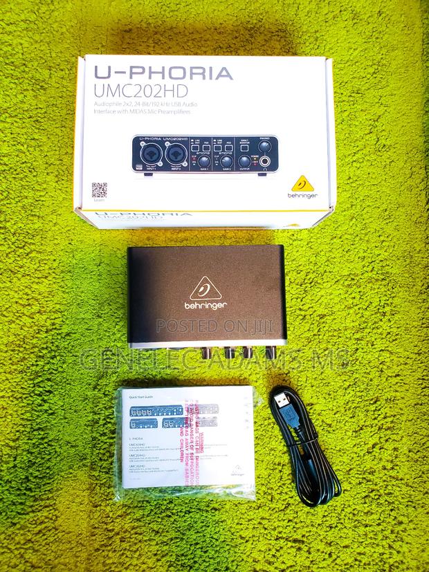 Behringer U-phoria Umc202hd photo 3