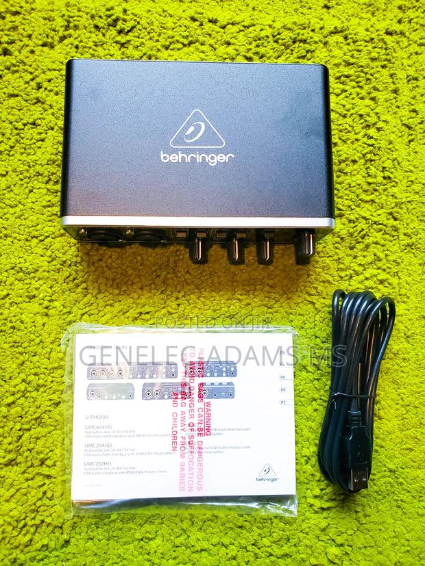 Behringer U-phoria Umc202hd photo 7