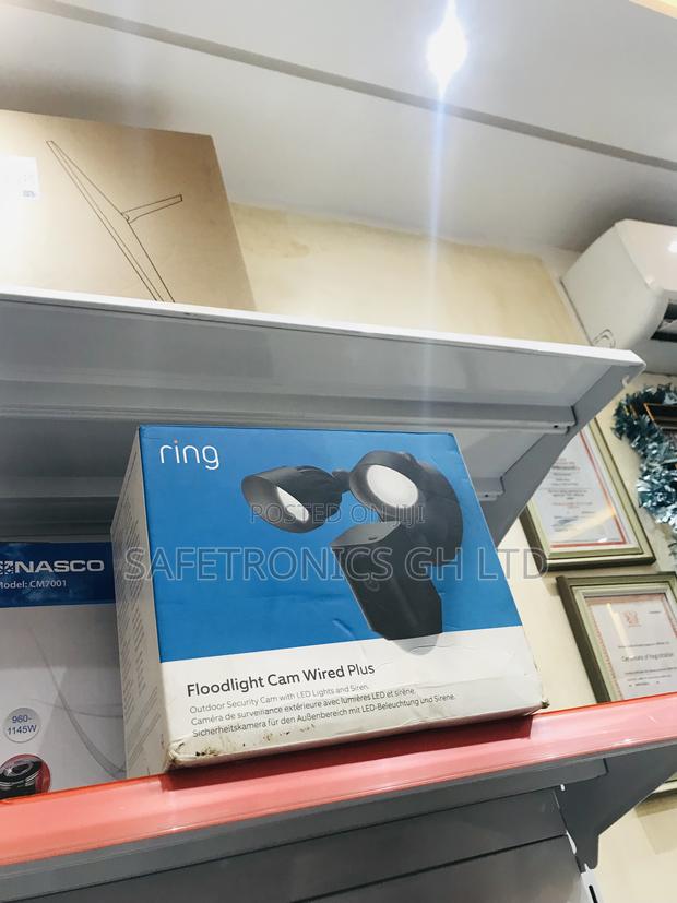Brand New Ring Floodlight Cam Wired (White) · Photo 2