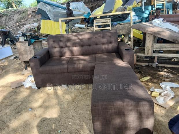 Quality Sofa · Photo 2