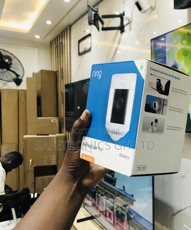 Super Good Ring Sportlight Cam Plus White · Photo 2