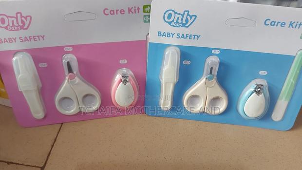 Nail Set ( 4pcs) · Photo 2
