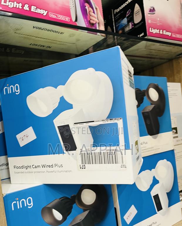 Fresh in Box Ring Floodlight Cam Wired With Motion(2021). · Photo 2