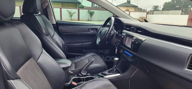 Toyota Corolla S Plus 4dr Sedan (1.8L 4cyl CVT) 2016 White