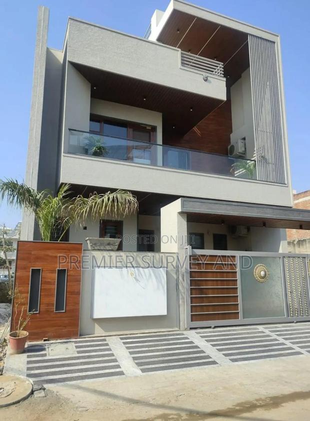 Quality Building Construction Service · Photo 2