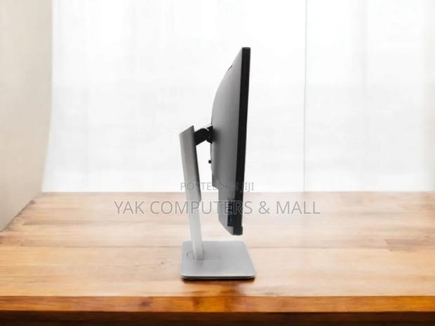 24 Inch Dell Monitor With Hdmi Dp and Usb Port