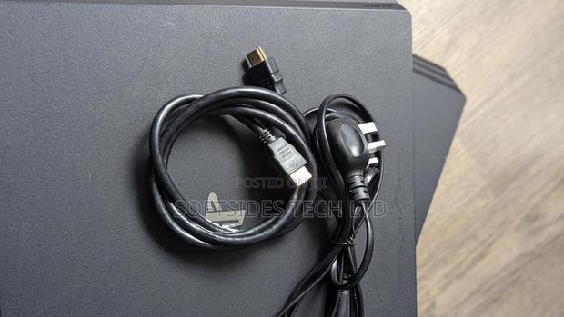 Ps4 Pro: 4k Hdr, Controller & Cables, Reset - Good Now! photo 3