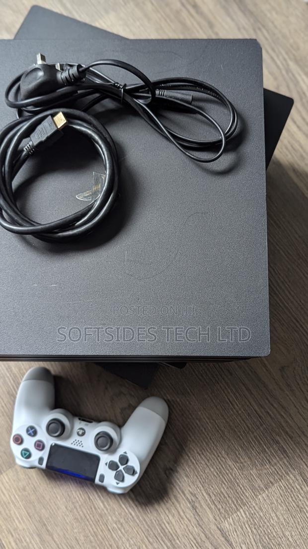 Ps4 Pro: 4k Hdr, Controller & Cables, Reset - Good Now! photo 5
