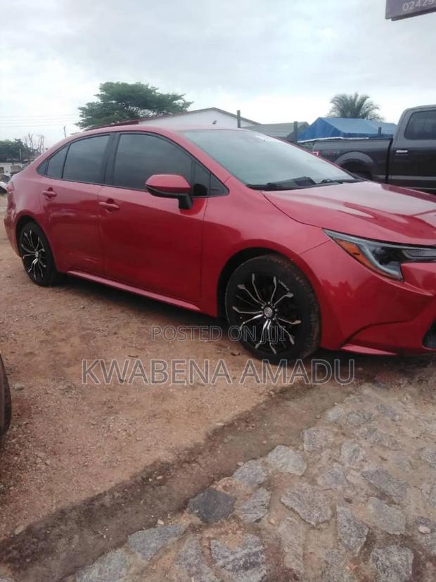 Toyota Corolla LE 2020 Red