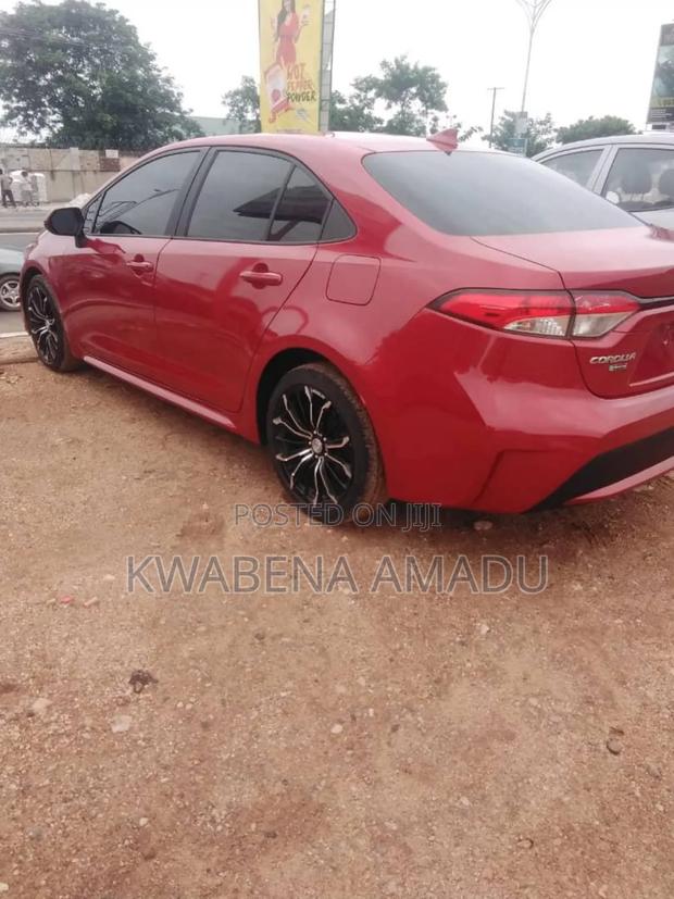 Toyota Corolla LE 2020 Red