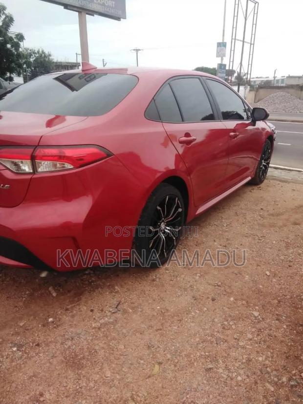 Toyota Corolla LE 2020 Red