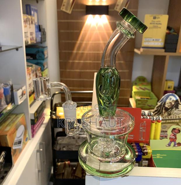 Glass Water Bong Type 1 · Photo 3
