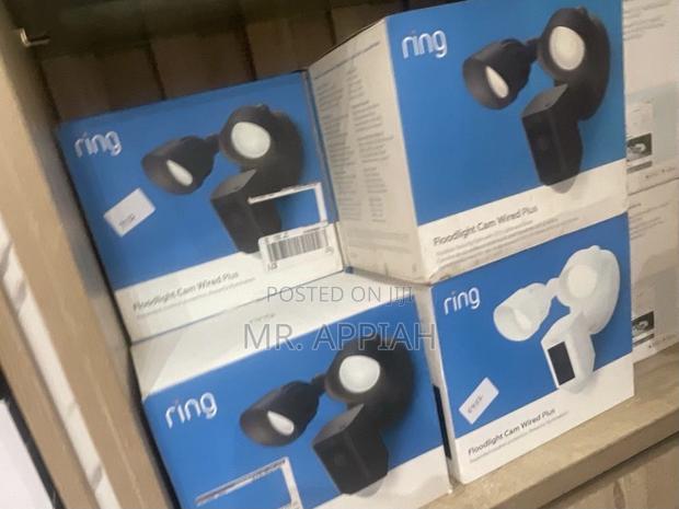 Choose Unique Ring Floodlight Cam Wired Plus 1080p Hd Vidoe · Photo 2