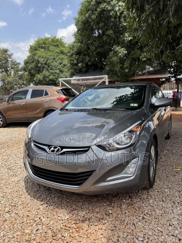 Hyundai Elantra Limited 4dr Sedan (1.8L 4cyl 6A) 2014 Gray