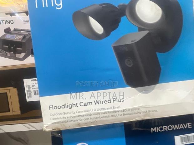 Buy Original Ring Floodlight Cam Wired Plus(Black). · Photo 2