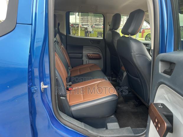 Ford Maverick 2022 Brown