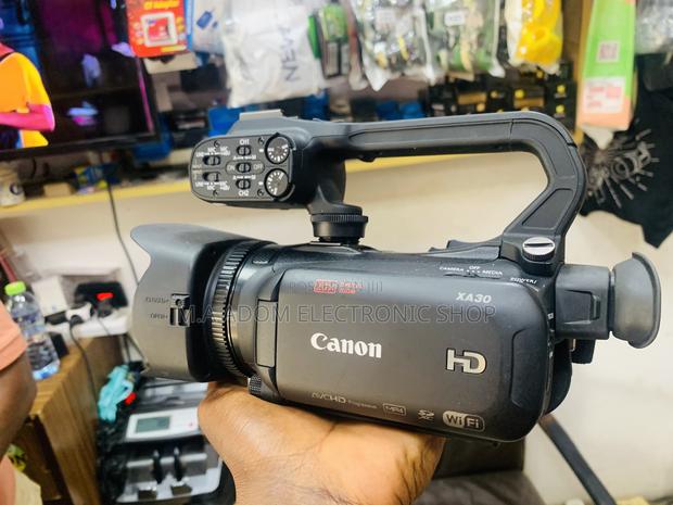 For Quality Video Choose Xa30 Professional Camcorder · Photo 3