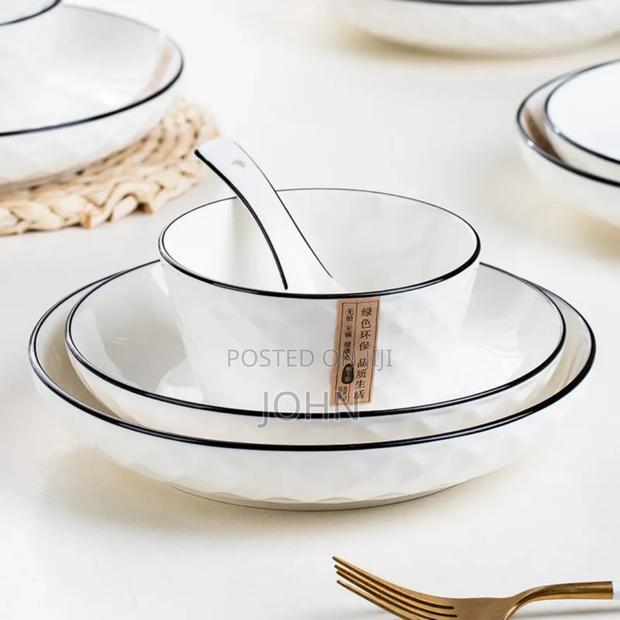 18 Pcs Dinner Ware Set photo 2