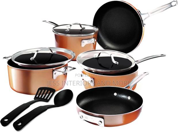 Gotham Steel 10-Piece Nonstick Copper Cookware Set · Photo 3